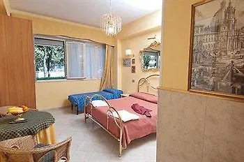 B&B Babri Simim Taj 로마