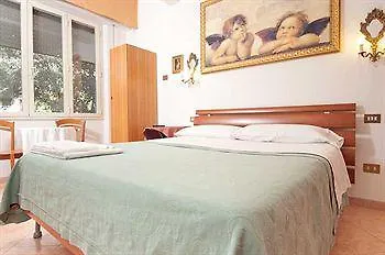 B&B Babri Simim Taj 로마 3*,